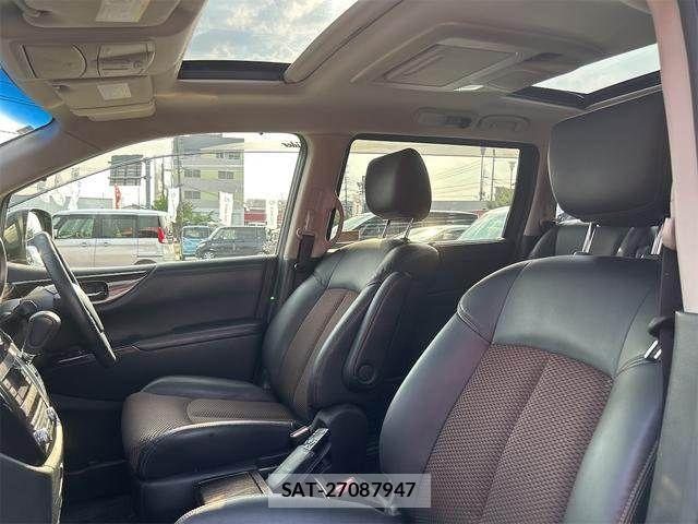 Nissan ELGRAND 2012-03 8828904-22