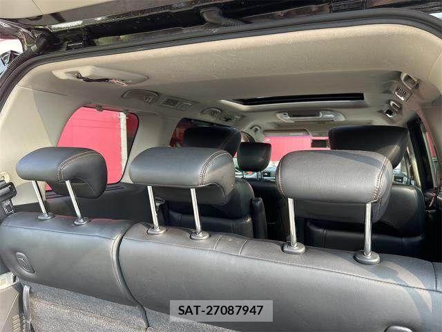 Nissan ELGRAND 2012-03 8828904-26