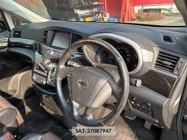 Nissan ELGRAND 2012-03 8828904-28