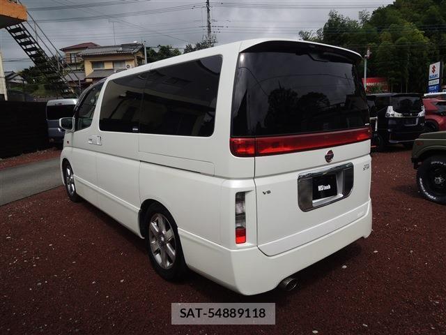 Nissan ELGRAND 2004-03 8828908-11