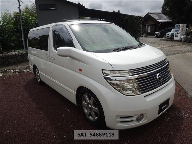 Nissan ELGRAND 2004-03 8828908-1