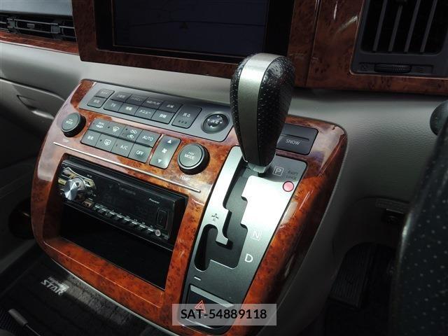 Nissan ELGRAND 2004-03 8828908-27