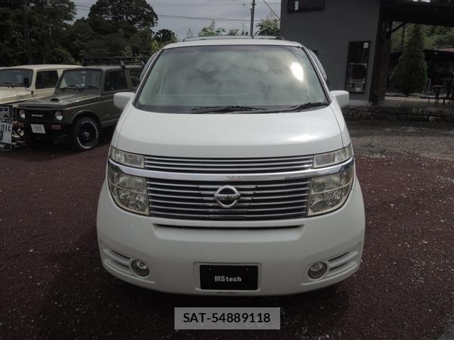 Nissan ELGRAND 2004-03 8828908-2