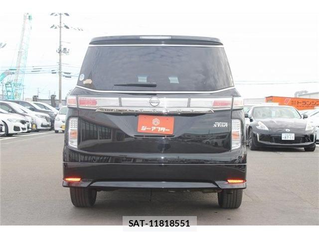 Nissan ELGRAND 2023-01 8828892-12