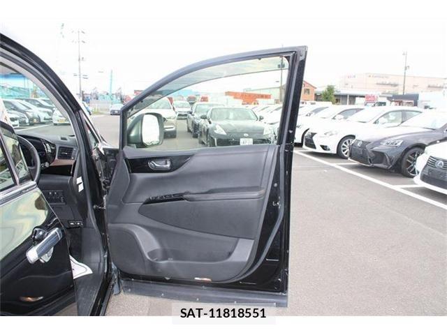 Nissan ELGRAND 2023-01 8828892-15