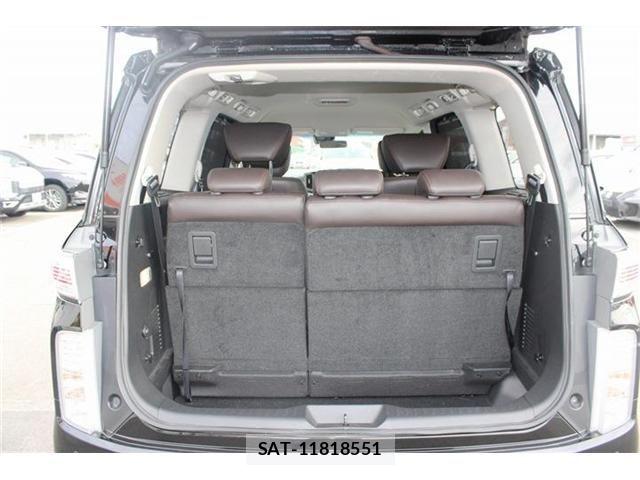 Nissan ELGRAND 2023-01 8828892-23