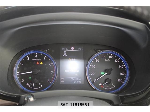 Nissan ELGRAND 2023-01 8828892-4