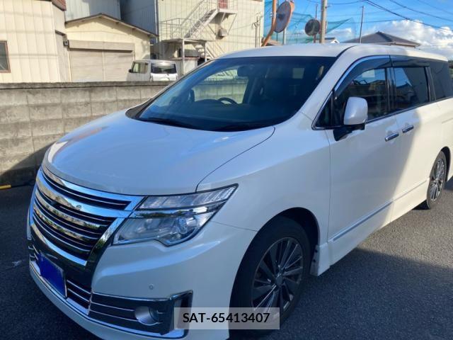 Nissan ELGRAND 2016-02 8828905-0