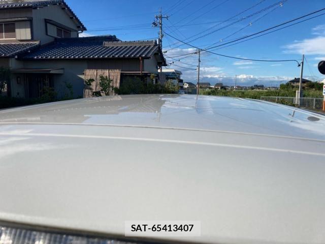 Nissan ELGRAND 2016-02 8828905-15