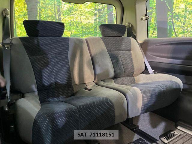 Nissan ELGRAND 2005-05 8828906-10