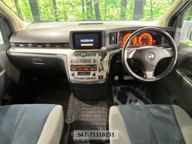 Nissan ELGRAND 2005-05 8828906-1