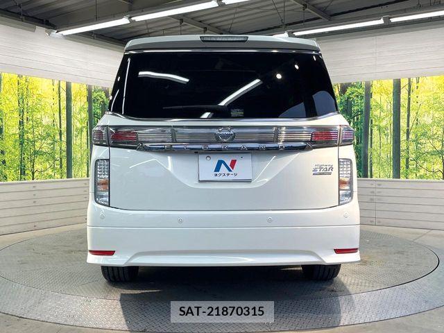 Nissan ELGRAND 2018-07 8828890-15