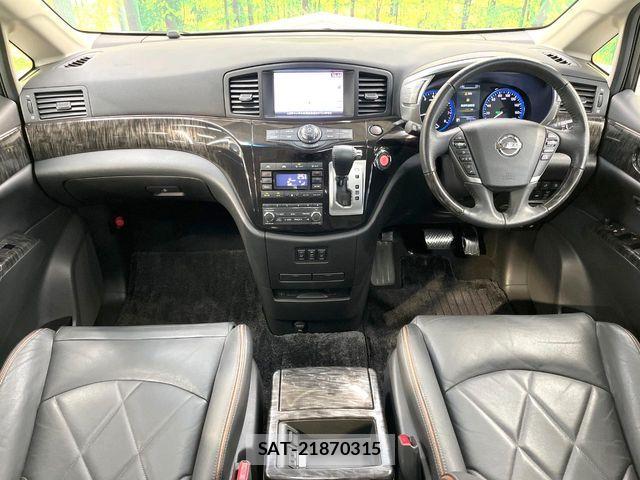 Nissan ELGRAND 2018-07 8828890-1