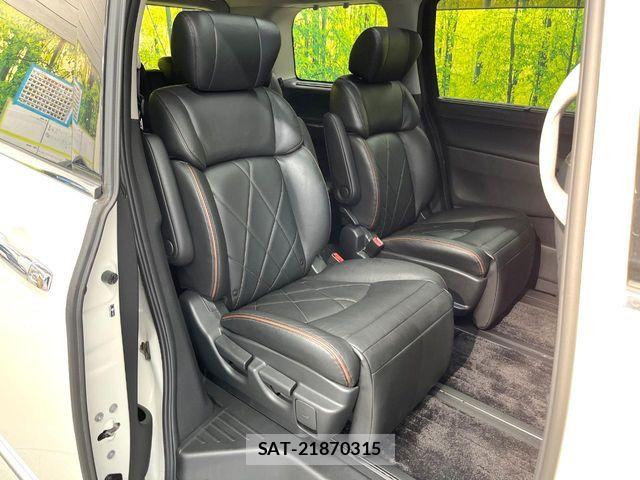 Nissan ELGRAND 2018-07 8828890-8