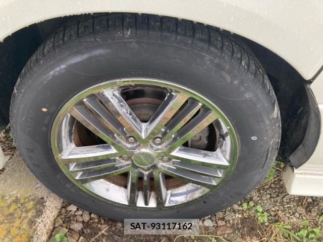 Nissan ELGRAND 2007-10 8848884-9