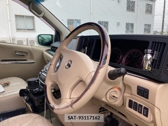 Nissan ELGRAND 2007-10 8848884-19