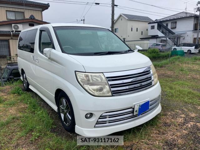 Nissan ELGRAND 2007-10 8848884-2