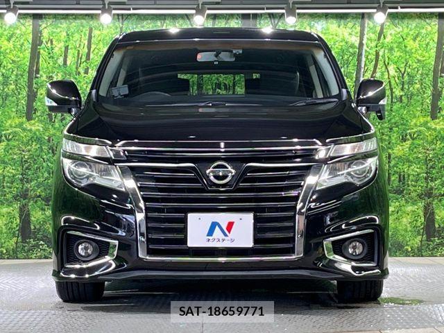 Nissan ELGRAND 2015-06 8848878-14