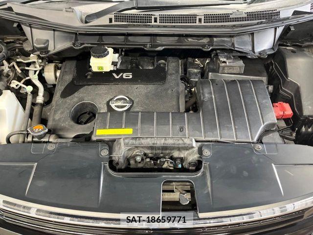 Nissan ELGRAND 2015-06 8848878-18