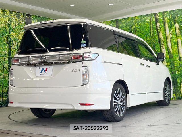 Nissan ELGRAND 2014-01 8848877-16
