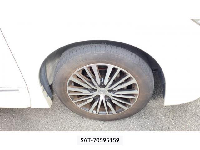 Nissan ELGRAND 2020-03 8848874-7