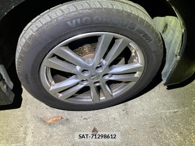 Nissan ELGRAND 2011-08 8848885-3