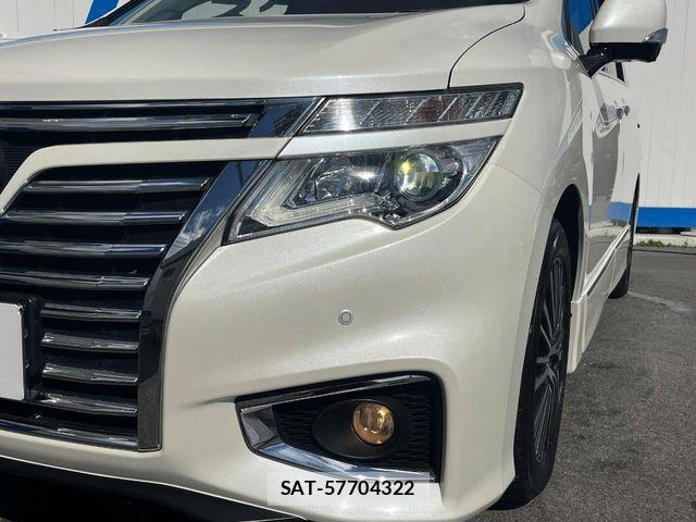 Nissan ELGRAND 2017-09 8848875-12