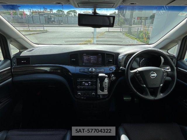 Nissan ELGRAND 2017-09 8848875-1