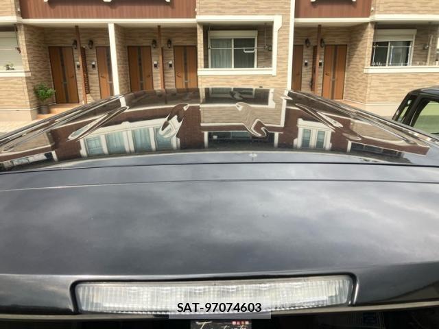 Nissan ELGRAND 2018-09 8848879-8