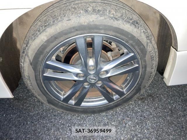 Nissan ELGRAND 2011-06 8848892-5