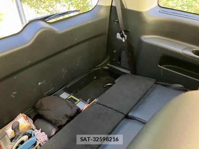 Nissan ELGRAND 2015-09 8848883-14