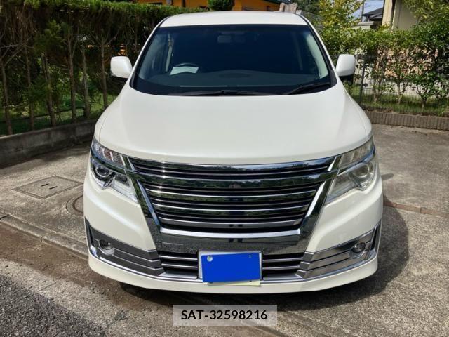 Nissan ELGRAND 2015-09 8848883-1