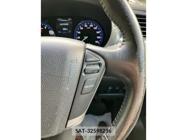 Nissan ELGRAND 2015-09 8848883-20