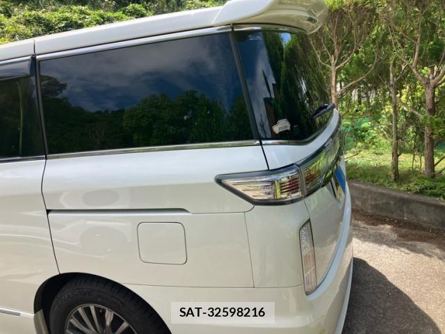Nissan ELGRAND 2015-09 8848883-5