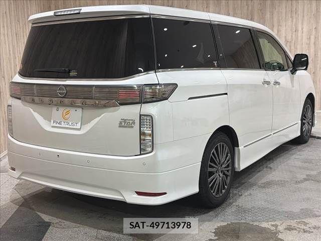 Nissan ELGRAND 2023-07 8870934-20
