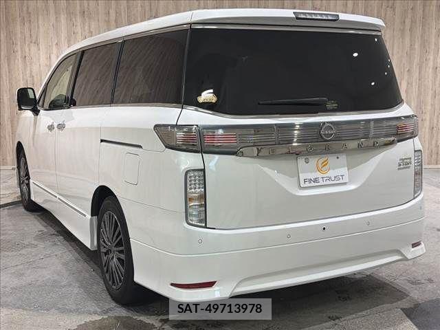 Nissan ELGRAND 2023-07 8870934-22