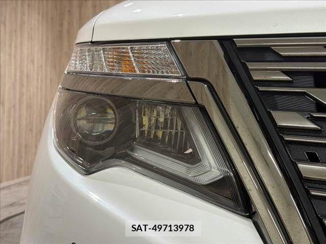Nissan ELGRAND 2023-07 8870934-24
