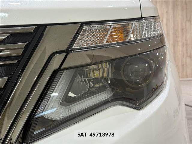 Nissan ELGRAND 2023-07 8870934-25