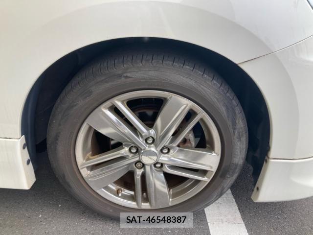 Nissan ELGRAND 2011-09 8870940-6