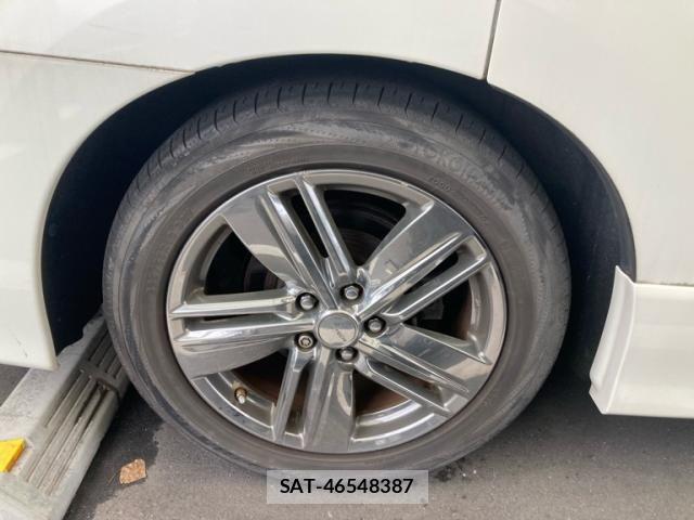 Nissan ELGRAND 2011-09 8870940-7