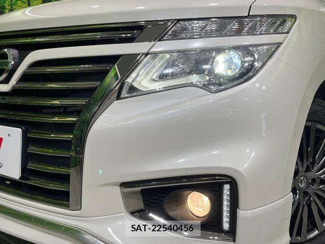 Nissan ELGRAND 2016-03 8870936-11