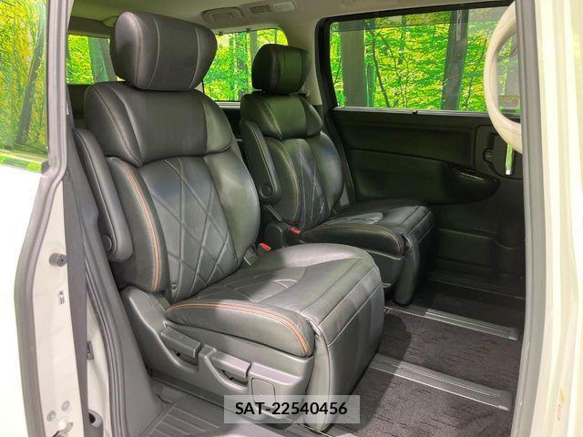 Nissan ELGRAND 2016-03 8870936-8