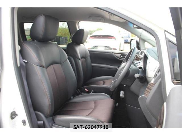 Nissan ELGRAND 2015-07 8870938-18