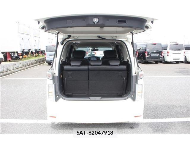 Nissan ELGRAND 2015-07 8870938-29