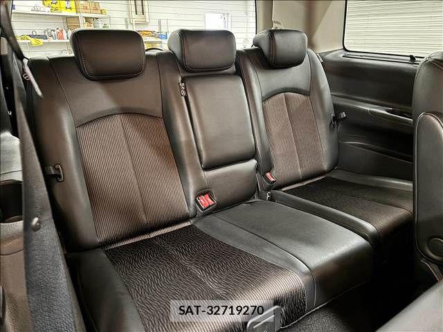 Nissan ELGRAND 2016-07 8870939-11