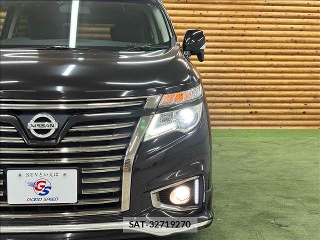 Nissan ELGRAND 2016-07 8870939-19