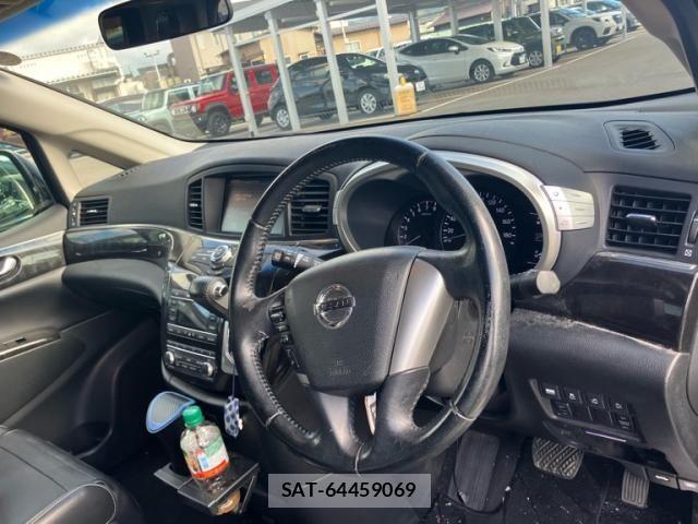 Nissan ELGRAND 2012-02 8870943-10