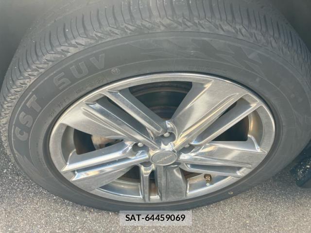 Nissan ELGRAND 2012-02 8870943-5