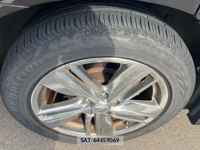 Nissan ELGRAND 2012-02 8870943-7