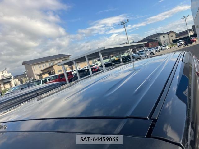Nissan ELGRAND 2012-02 8870943-8